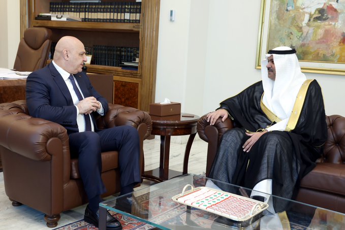 مؤكدًا تضامن لبنان.. الرئيس عون للسفير السعودي: ننتظر عودة أبناء المملكة إلى الربوع اللبنانية